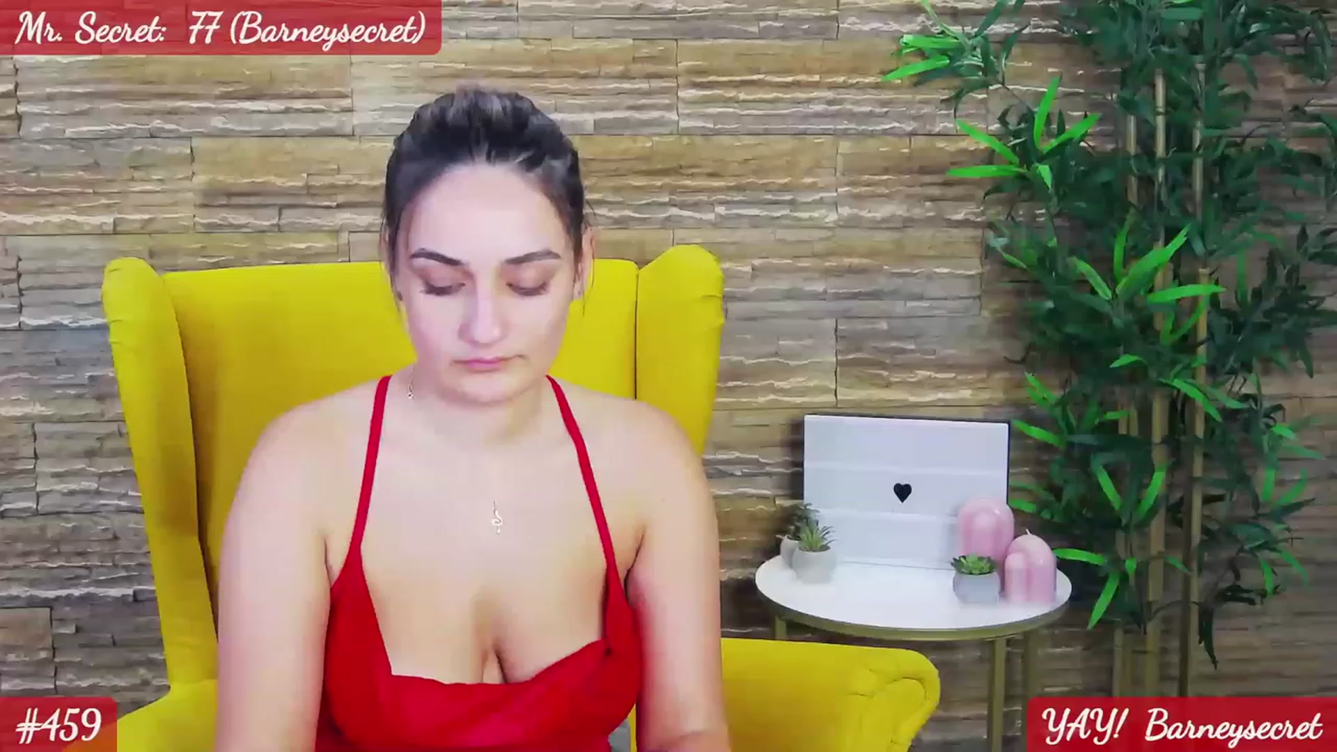 Gallery image thumbnail from SecretAmber's myfreecams stream on, 06/14/2023, 15:29 image 7 of 20