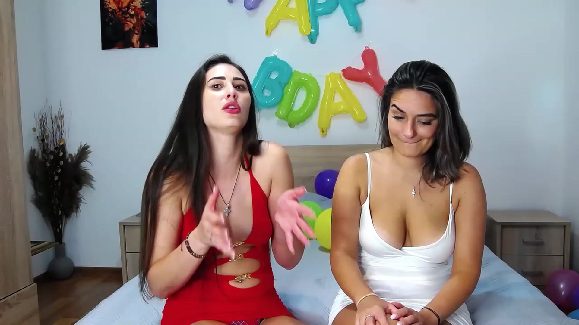 Gallery image thumbnail from SecretAmber's myfreecams stream on, 08/25/2023, 21:31 image 19 of 20