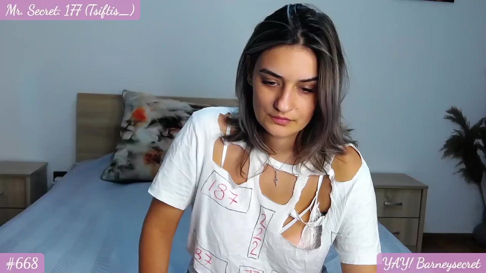 Gallery image thumbnail from SecretAmber's myfreecams stream on, 09/04/2023, 17:37 image 7 of 20