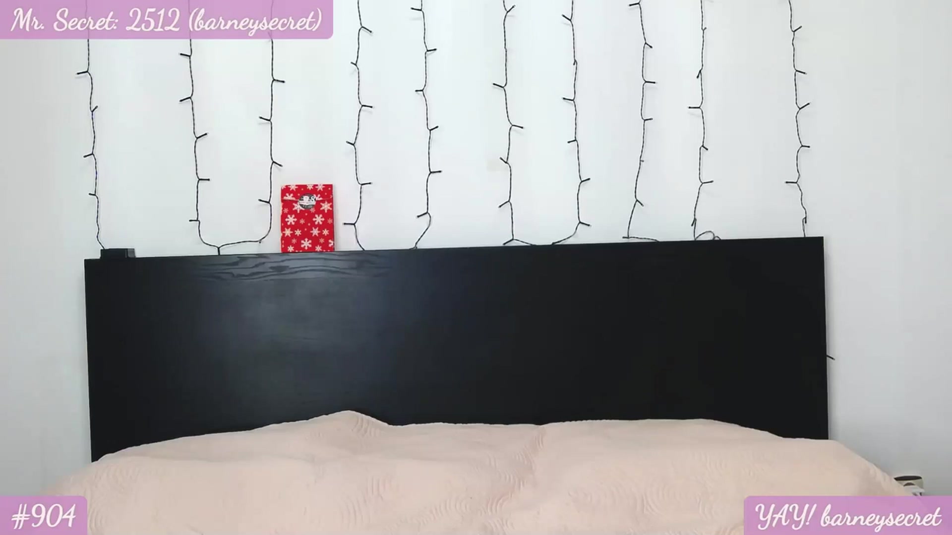 Gallery image thumbnail from SecretAmber's myfreecams stream on, 12/08/2023, 18:22 image 17 of 20