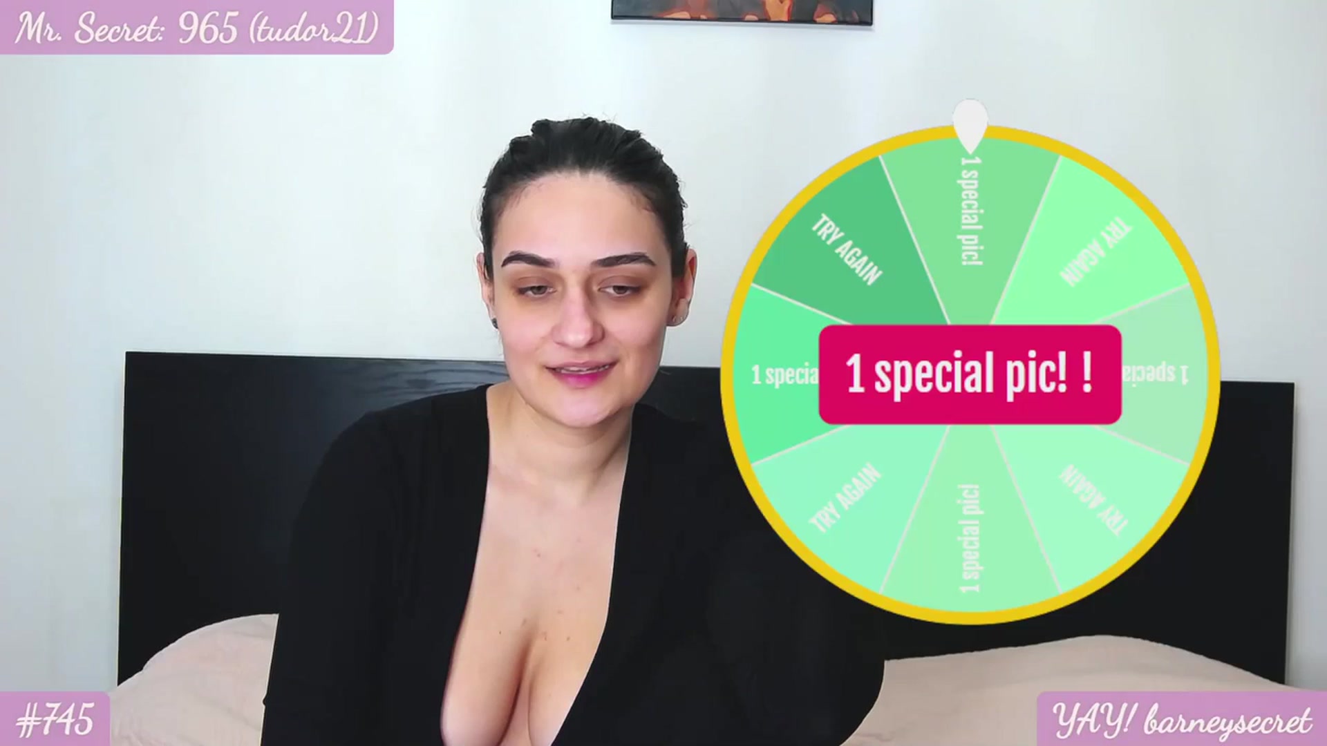 Gallery image thumbnail from SecretAmber's myfreecams stream on, 03/26/2024, 18:33 image 13 of 20