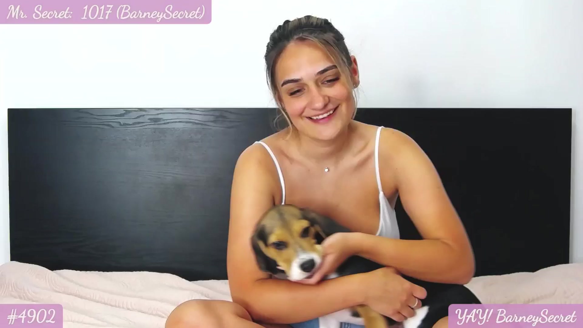 Gallery image thumbnail from SecretAmber's myfreecams stream on, 06/14/2024, 18:07 image 1 of 20