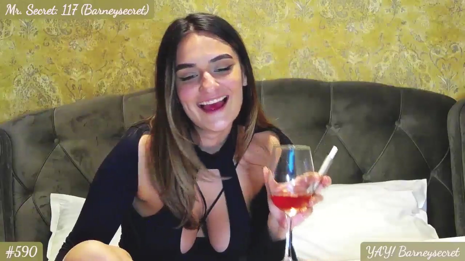 Gallery image thumbnail from SecretAmber's myfreecams stream on, 11/22/2024, 17:51 image 11 of 20