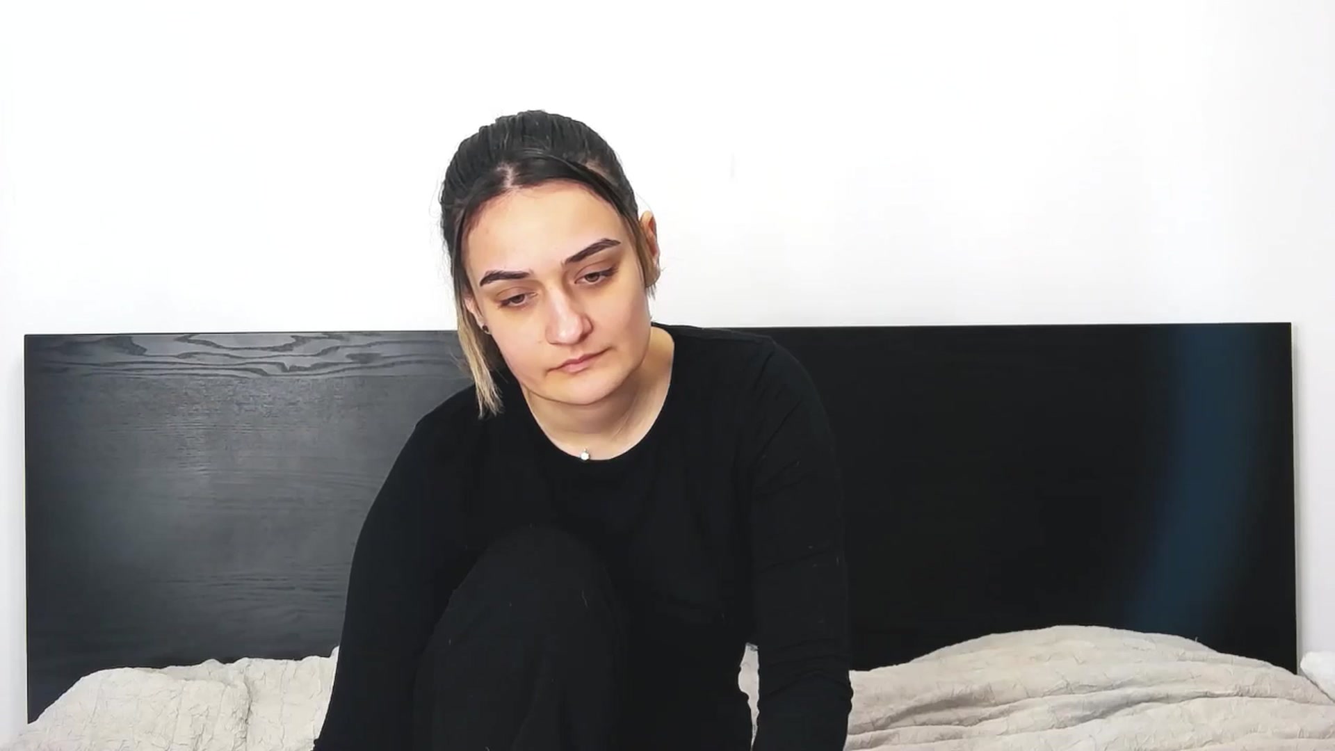 Gallery image thumbnail from SecretAmber's myfreecams stream on, 01/13/2025, 17:22 image 14 of 20