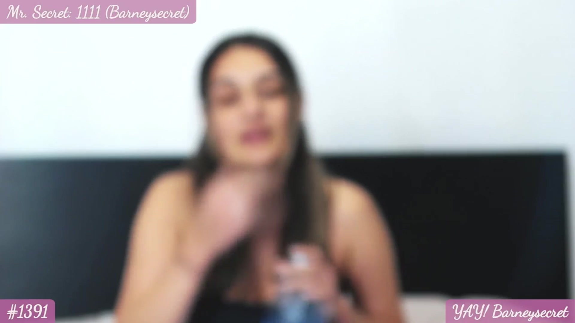 Gallery image thumbnail from SecretAmber's myfreecams stream on, 03/12/2025, 17:30 image 14 of 20
