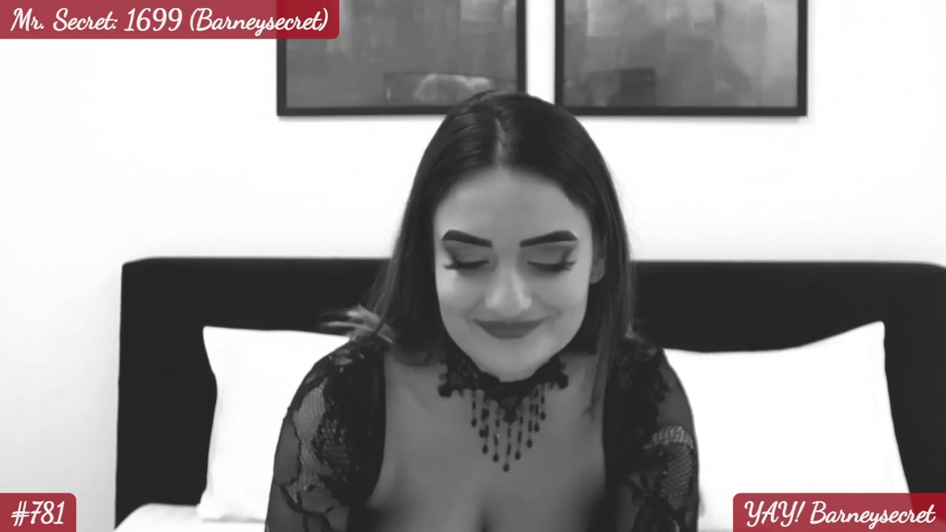 Gallery image thumbnail from SecretAmber's myfreecams stream on, 10/31/2025, 18:06 image 6 of 20