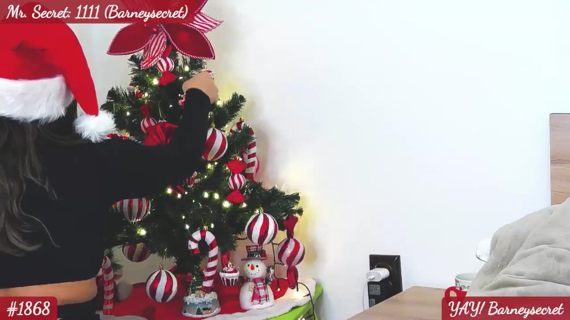 Gallery image thumbnail from SecretAmber's myfreecams stream on, 12/13/2025, 17:54 image 11 of 20