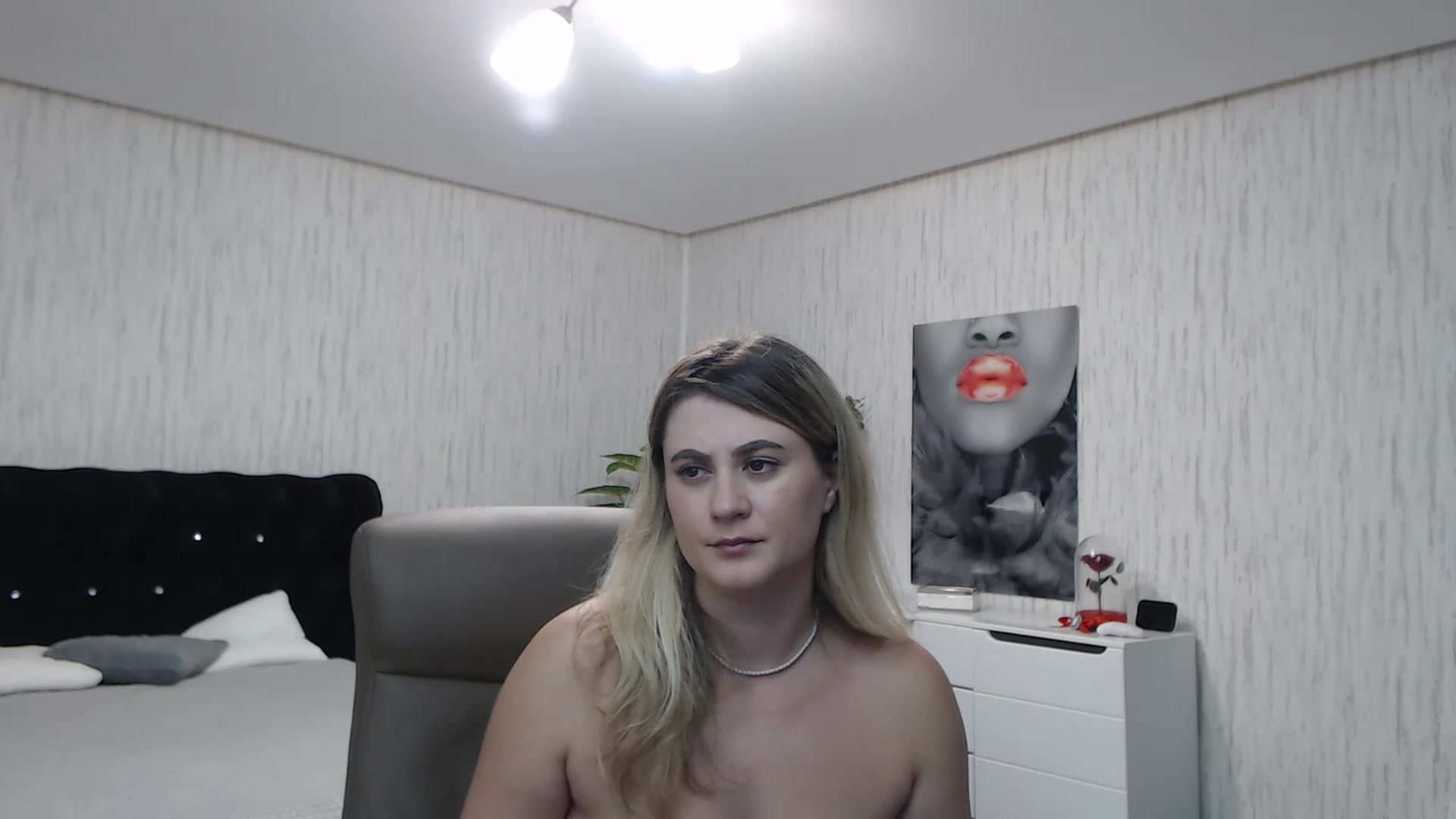 Gallery image thumbnail from SecretDesire0's myfreecams stream on, 11/18/2022, 01:57 image 5 of 20