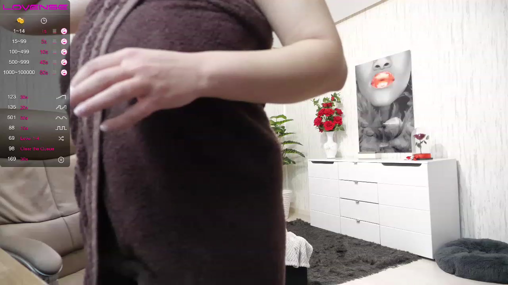 Gallery image thumbnail from SecretDesire0's myfreecams stream on, 11/24/2022, 05:55 image 12 of 20