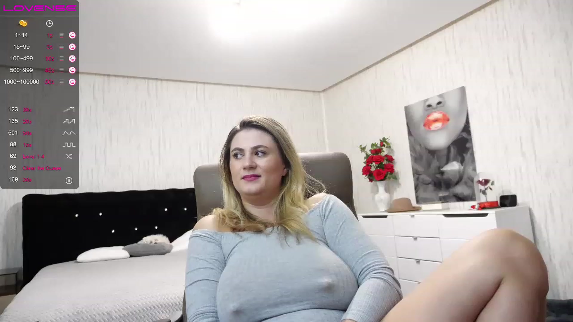 Gallery image thumbnail from SecretDesire0's myfreecams stream on, 11/26/2022, 03:38 image 20 of 20