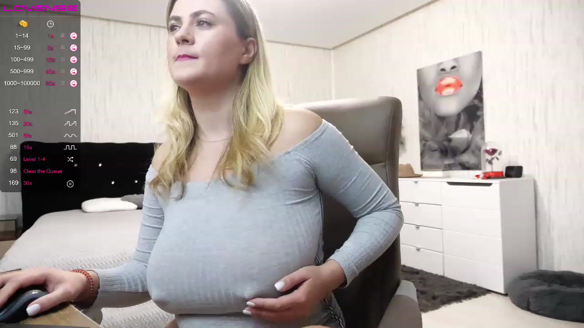 Gallery image thumbnail from SecretDesire0's myfreecams stream on, 11/26/2022, 03:44 image 3 of 20
