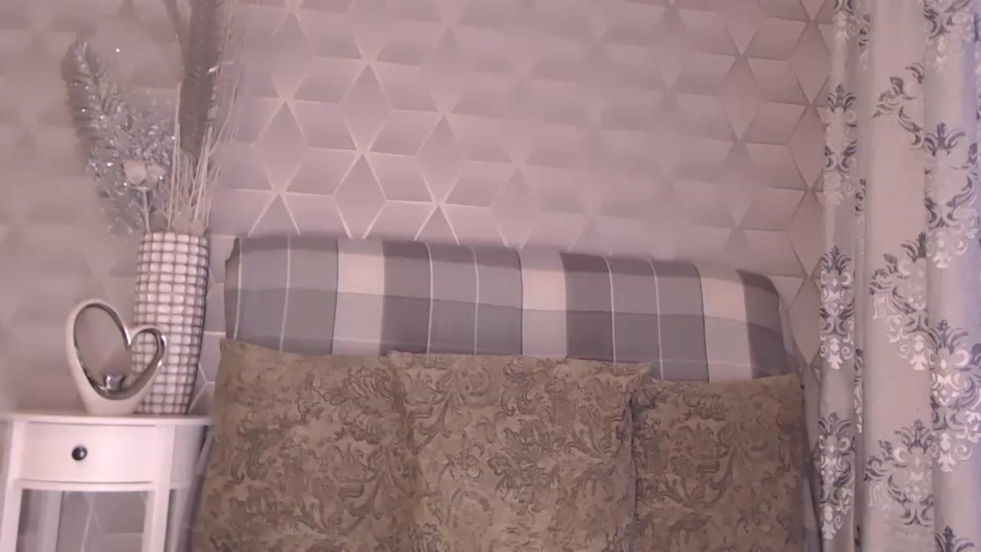 Gallery image thumbnail from SecretMaxim's myfreecams stream on, 11/23/2022, 09:05 image 17 of 20