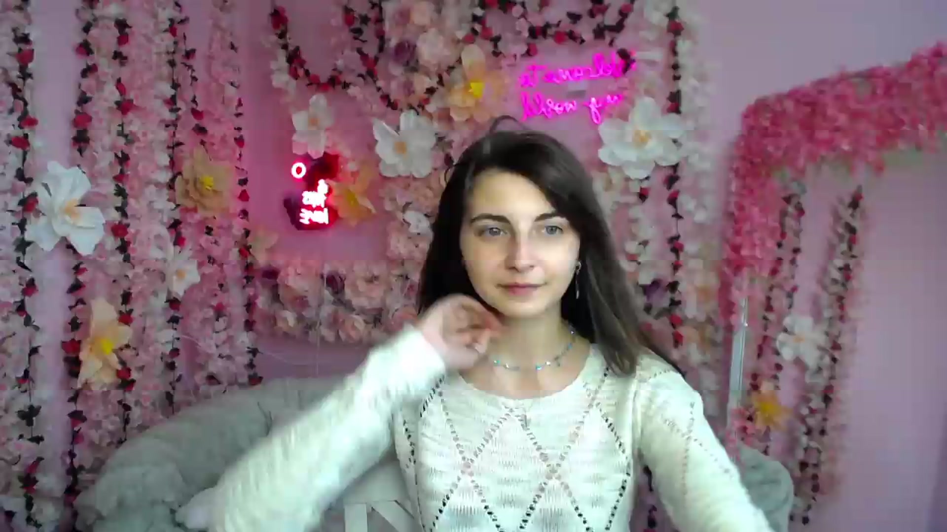 Gallery image thumbnail from SecretMonroe's myfreecams stream on, 08/18/2026, 11:07 image 20 of 20