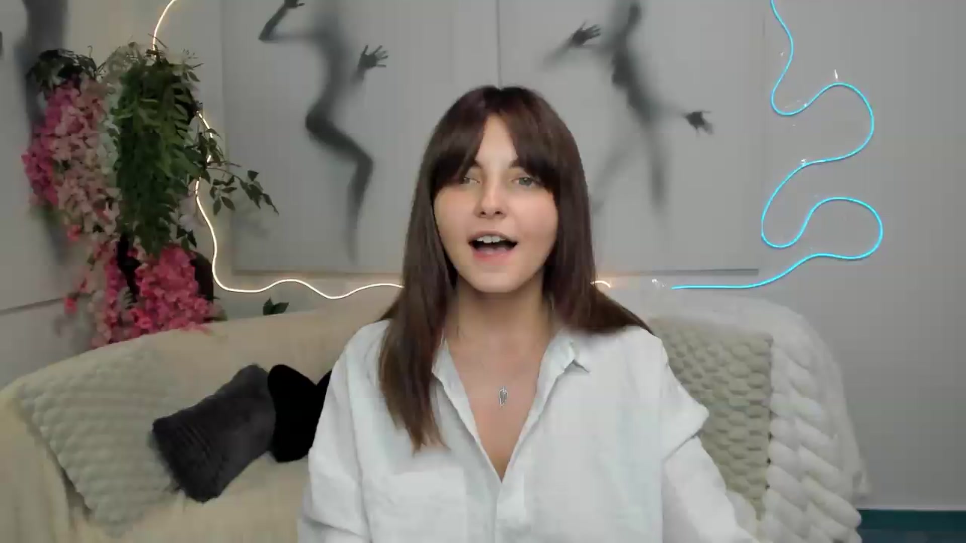 Gallery image thumbnail from SecretMonroe's myfreecams stream on, 08/31/2026, 11:02 image 16 of 20