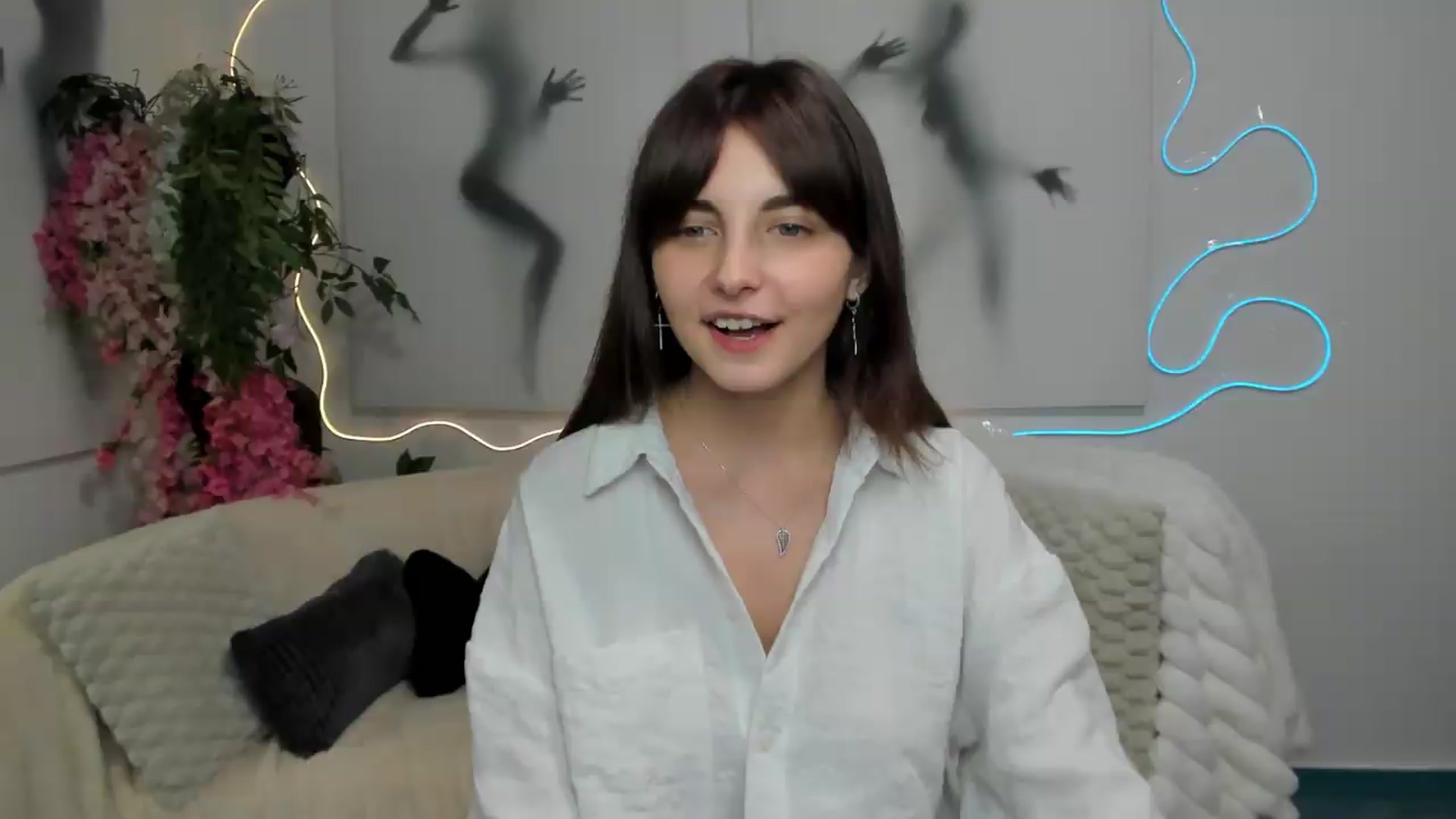 Gallery image thumbnail from SecretMonroe's myfreecams stream on, 08/31/2026, 11:02 image 17 of 20