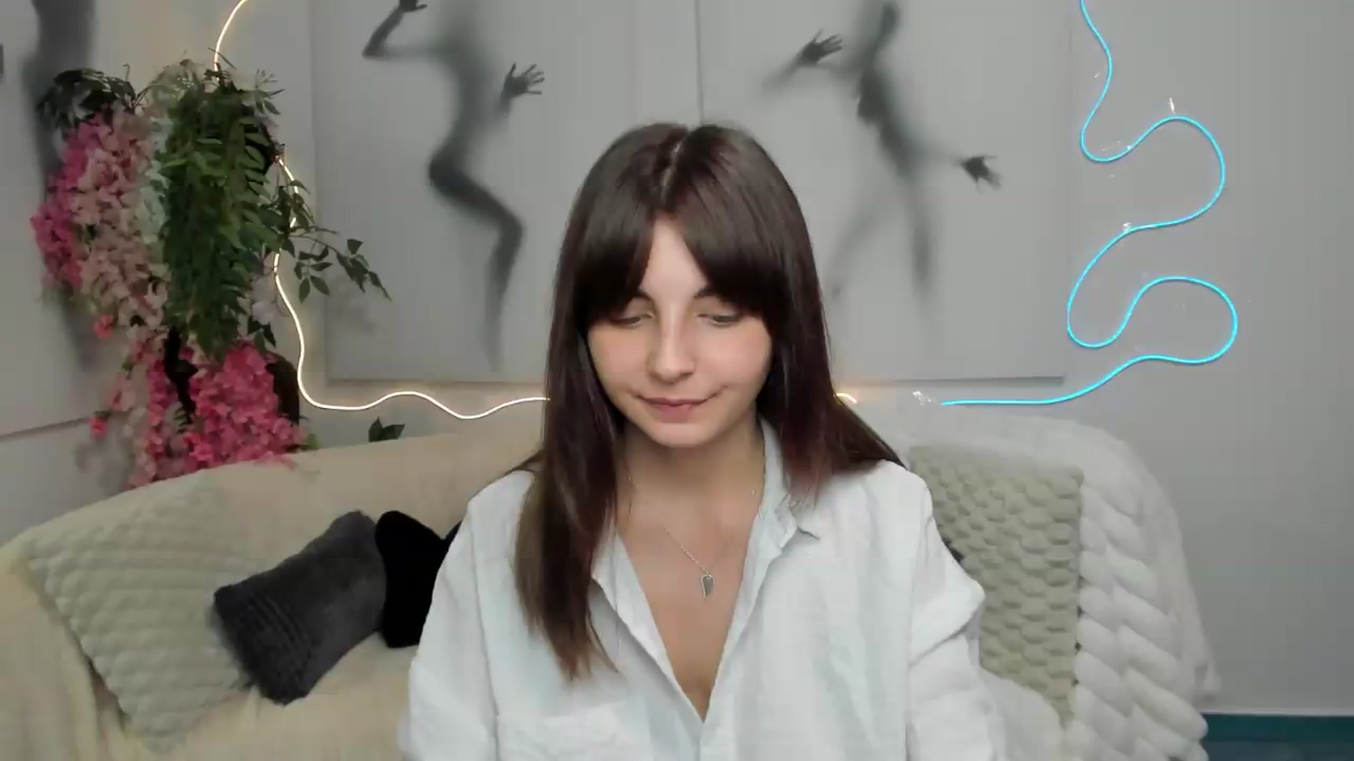 Gallery image thumbnail from SecretMonroe's myfreecams stream on, 08/31/2026, 11:02 image 15 of 20