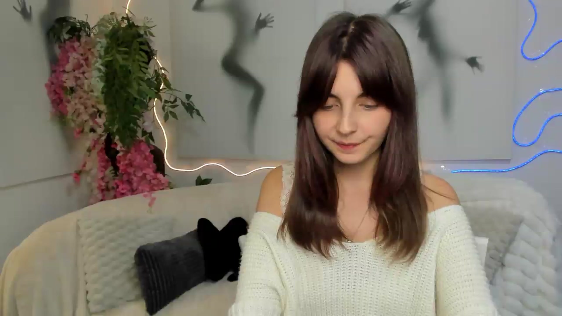 Gallery image thumbnail from SecretMonroe's myfreecams stream on, 09/09/2026, 11:29 image 8 of 20