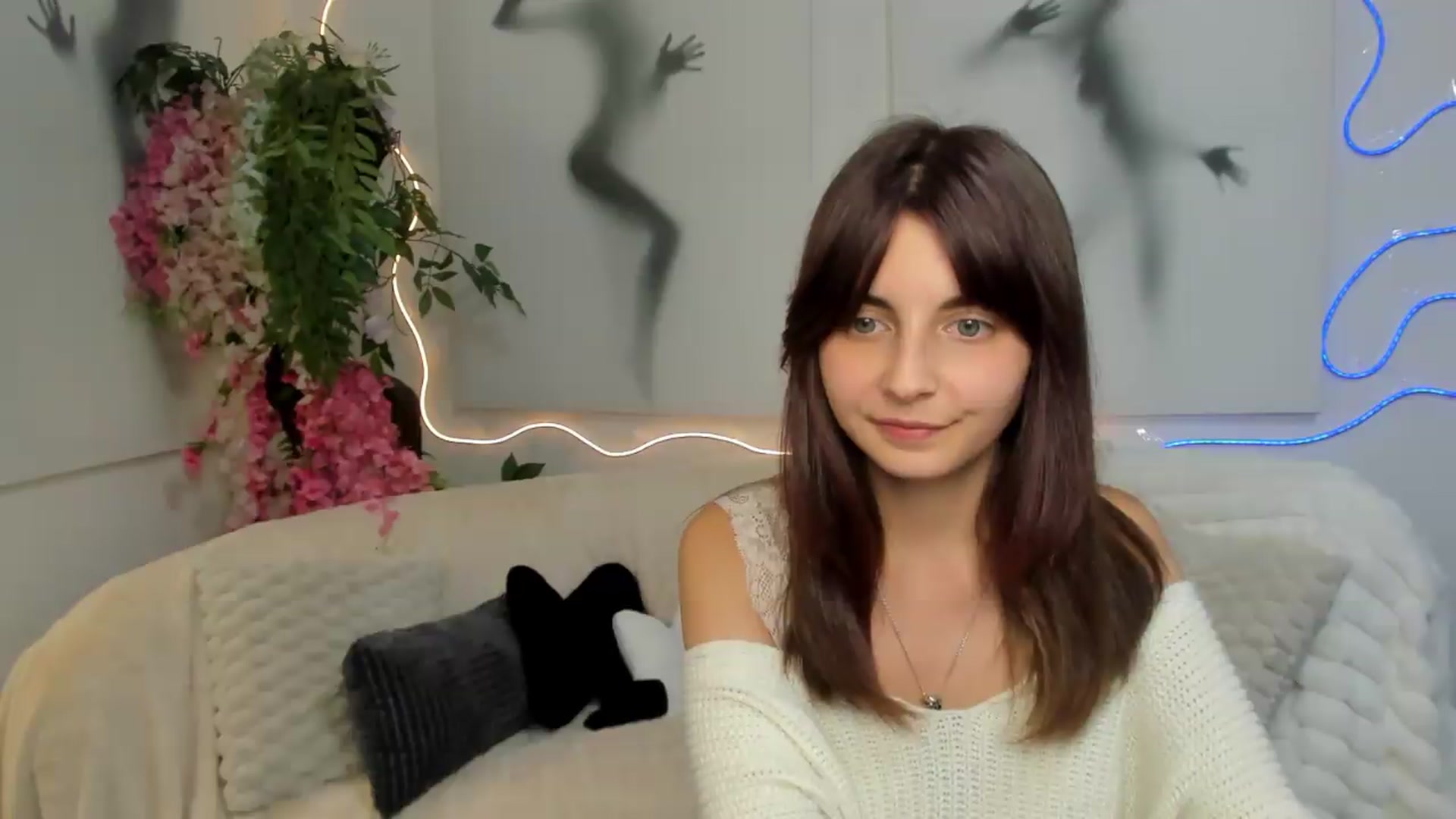 Gallery image thumbnail from SecretMonroe's myfreecams stream on, 09/09/2026, 11:29 image 18 of 20