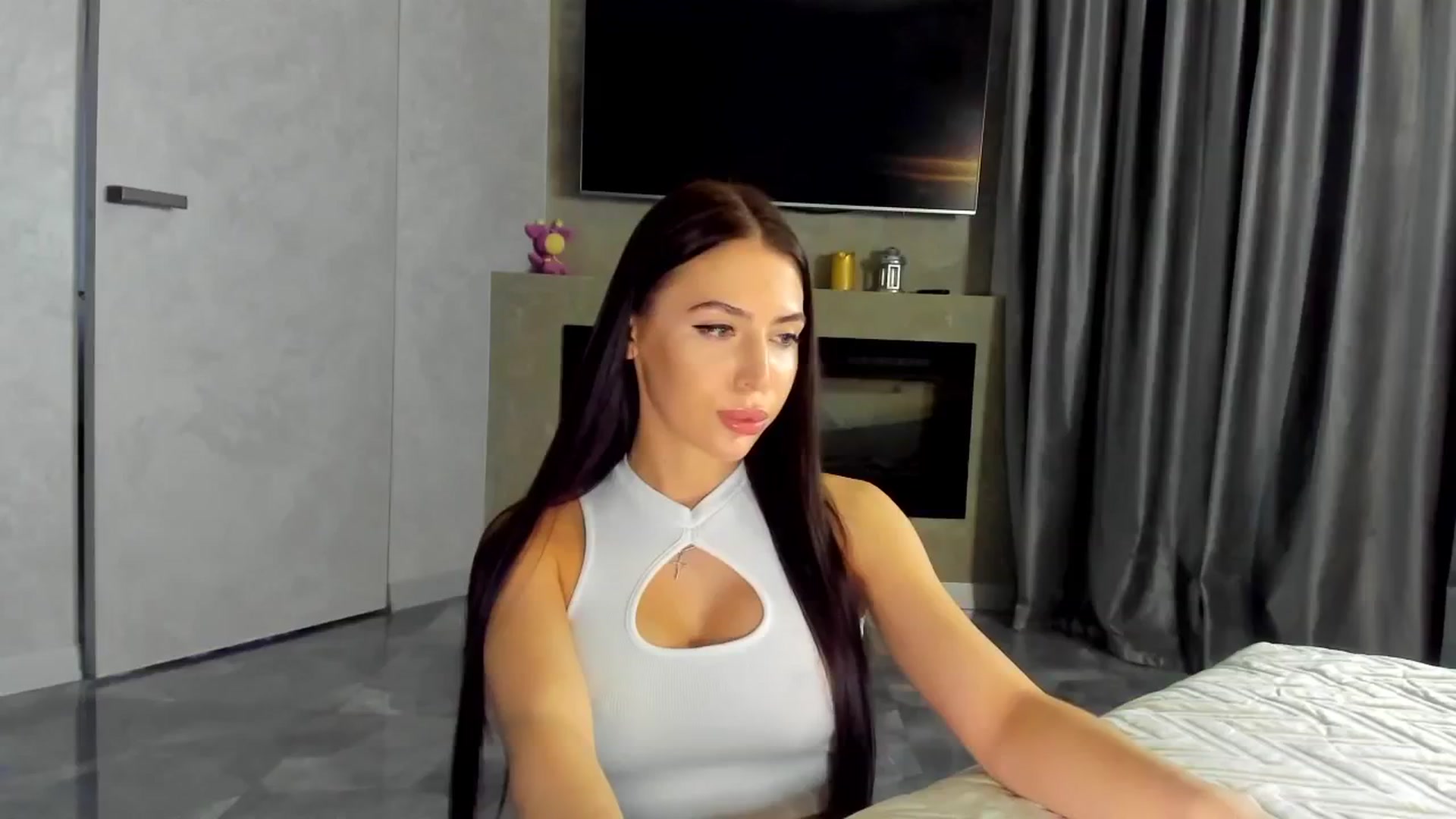 Gallery image thumbnail from SecretsK's myfreecams stream on, 05/10/2024, 17:08 image 9 of 20