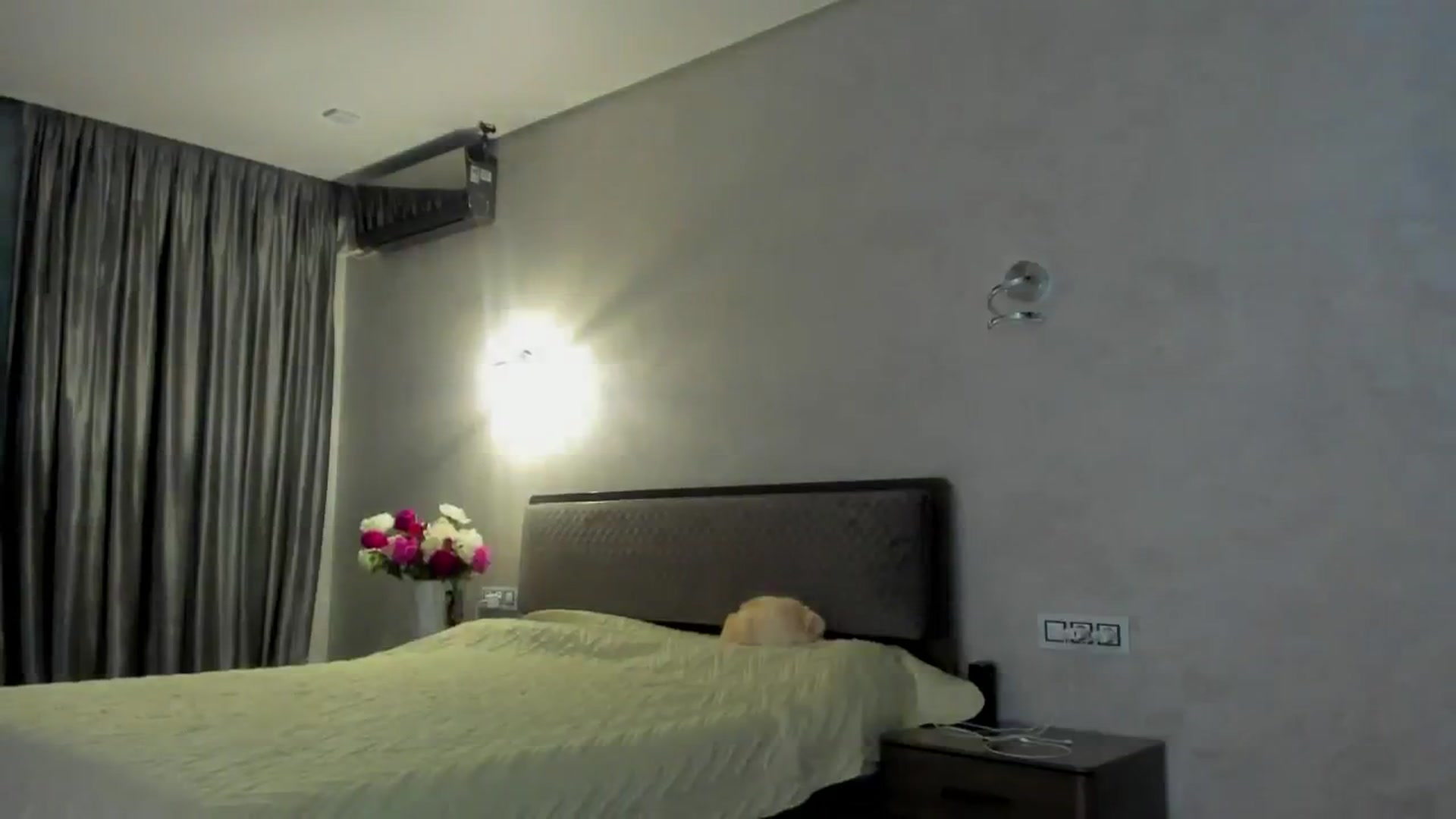 Gallery image thumbnail from SecretsK's myfreecams stream on, 05/12/2024, 22:54 image 2 of 20