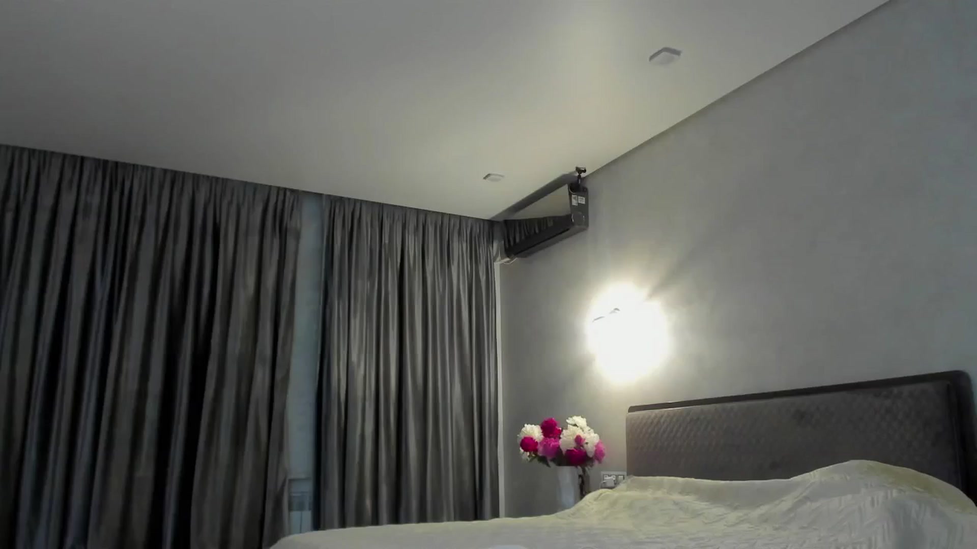 Gallery image thumbnail from SecretsK's myfreecams stream on, 05/13/2024, 20:24 image 12 of 20