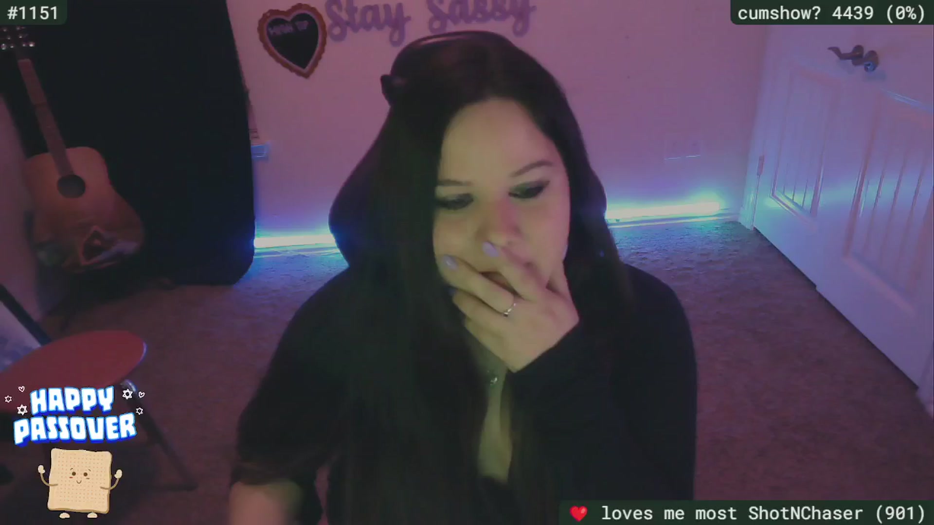 Gallery image thumbnail from SederSarah94's myfreecams stream on, 04/25/2024, 03:29 image 14 of 20