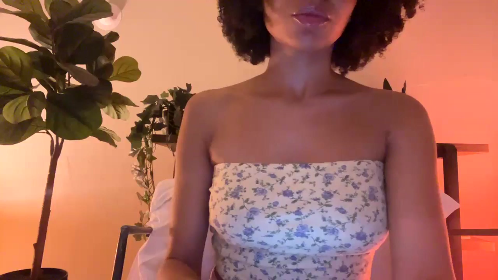 Gallery image thumbnail from Seductress's myfreecams stream on, 10/14/2024, 13:18 image 3 of 20