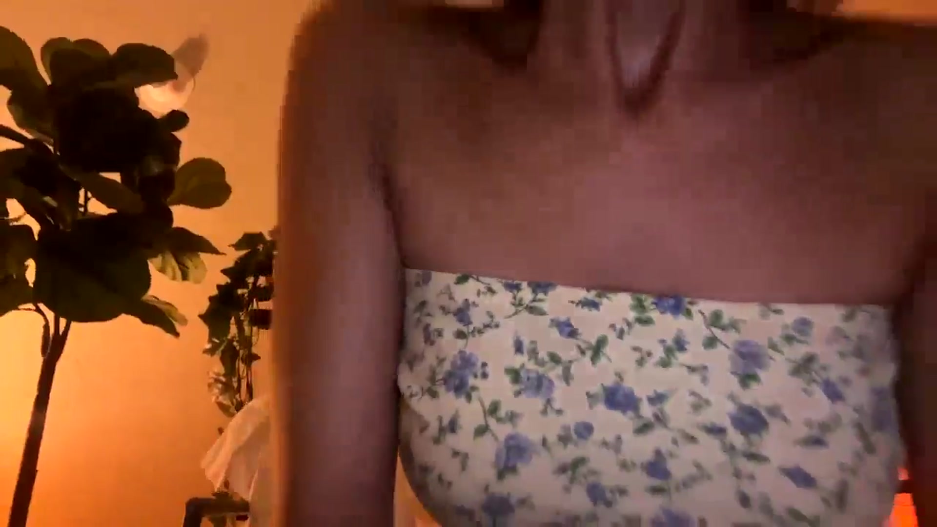 Gallery image thumbnail from Seductress's myfreecams stream on, 10/14/2024, 13:18 image 12 of 20