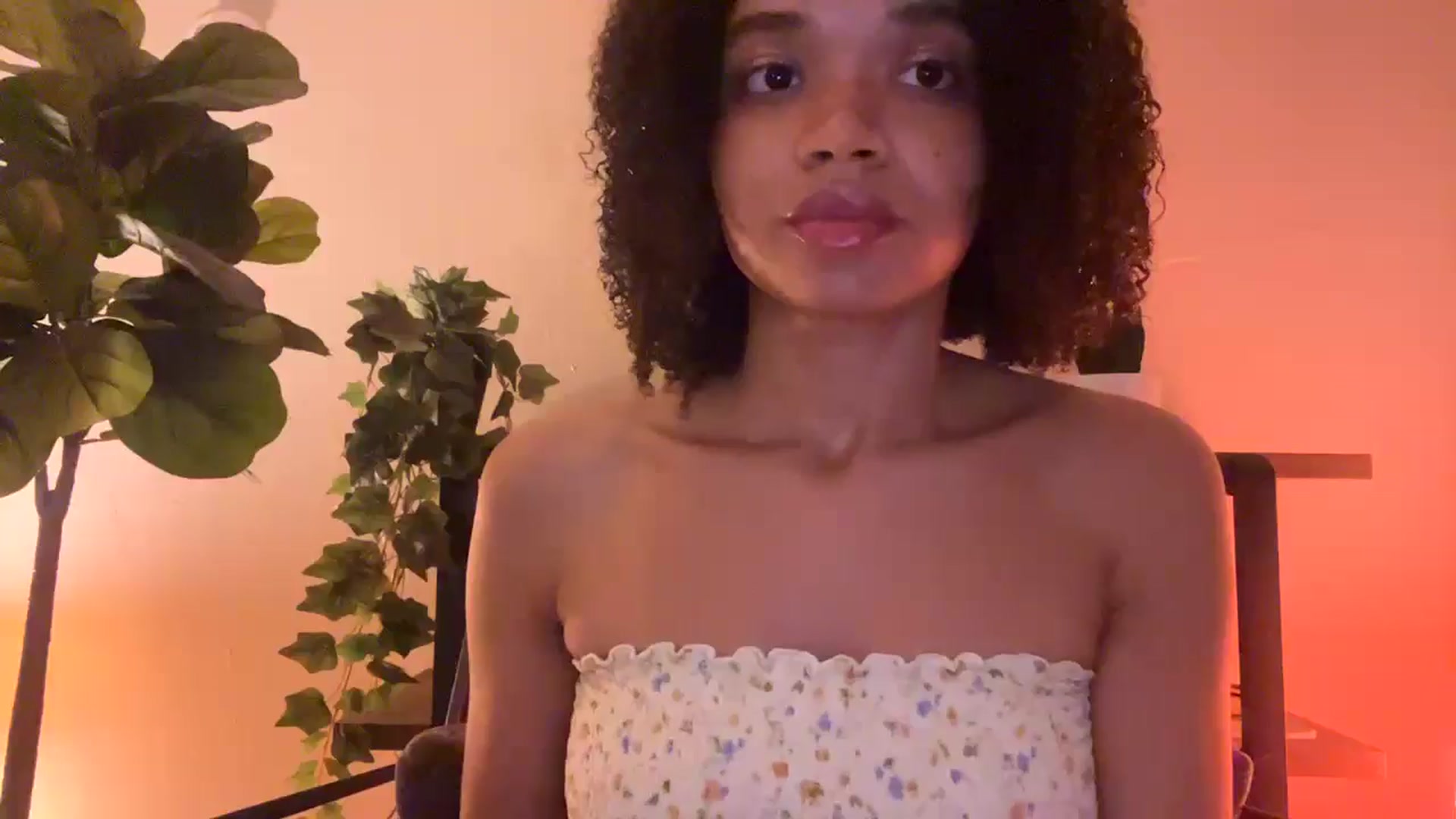 Gallery image thumbnail from Seductress's myfreecams stream on, 10/15/2024, 11:10 image 1 of 20