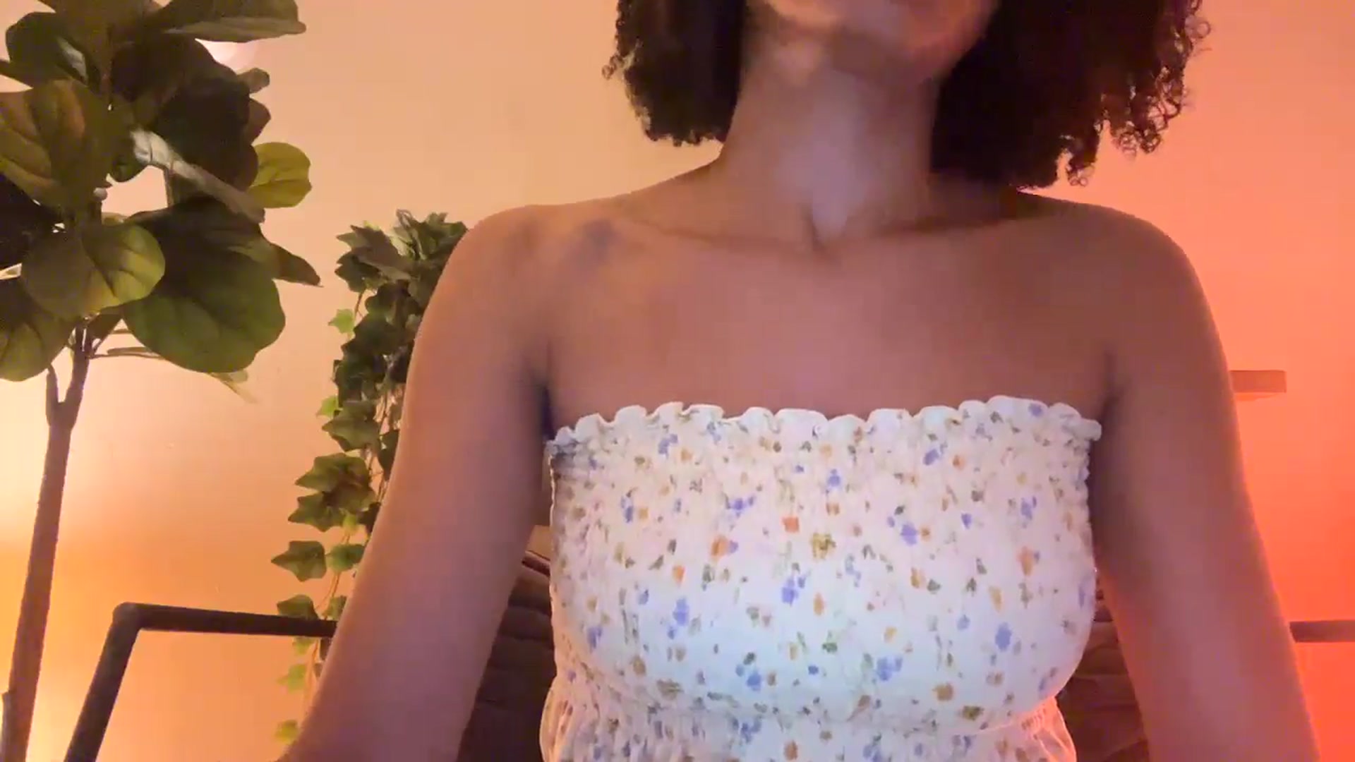 Gallery image thumbnail from Seductress's myfreecams stream on, 10/15/2024, 11:10 image 17 of 20