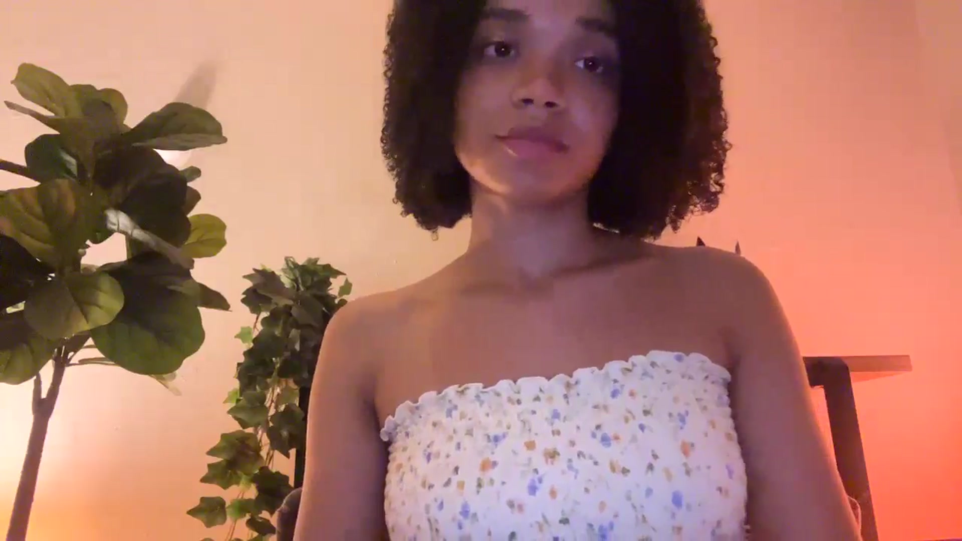 Gallery image thumbnail from Seductress's myfreecams stream on, 10/15/2024, 11:10 image 15 of 20