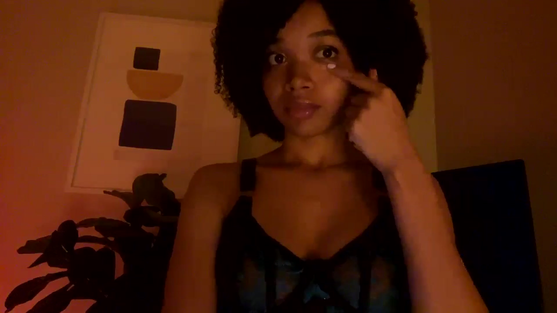 Gallery image thumbnail from Seductress's myfreecams stream on, 10/24/2024, 07:40 image 2 of 20