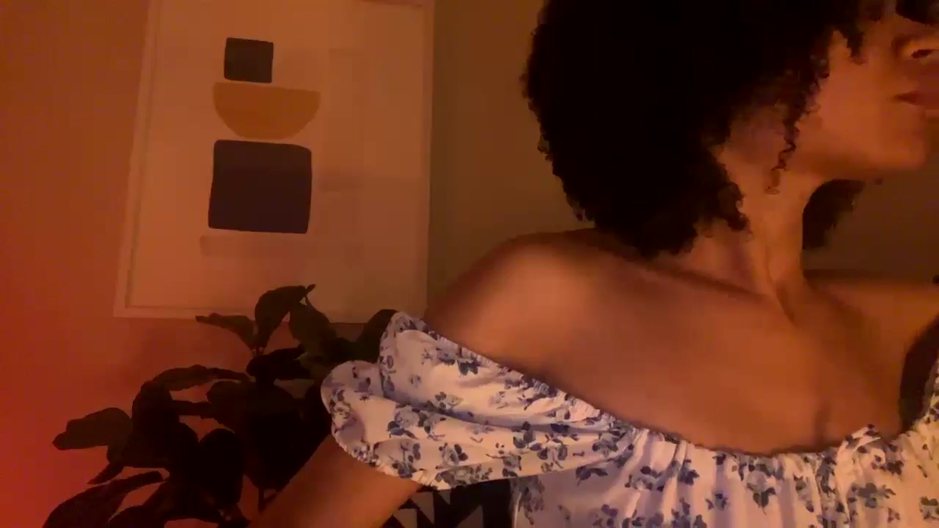 Gallery image thumbnail from Seductress's myfreecams stream on, 10/24/2024, 14:20 image 4 of 20