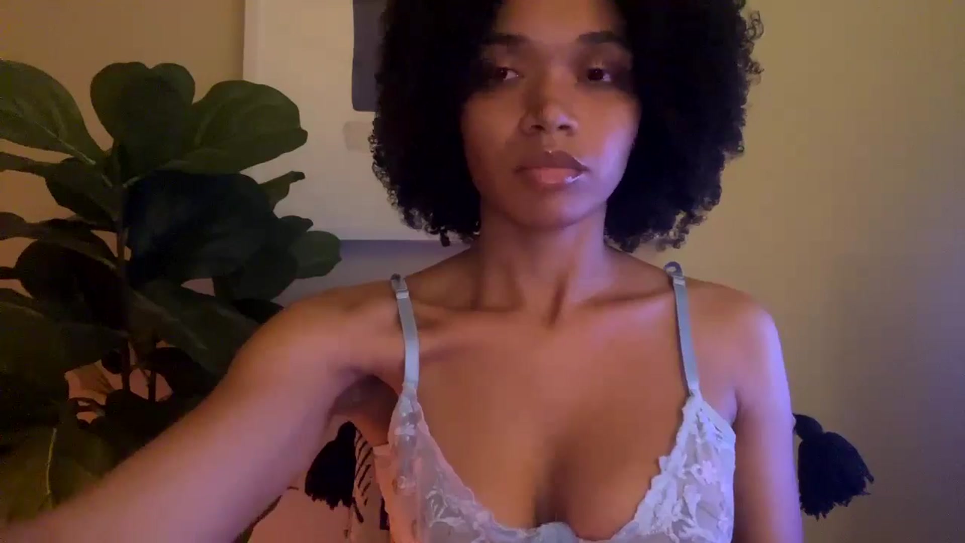 Gallery image thumbnail from Seductress's myfreecams stream on, 10/29/2024, 21:58 image 8 of 20