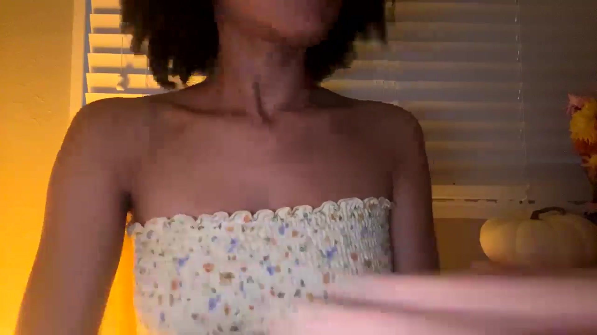 Gallery image thumbnail from Seductress's myfreecams stream on, 11/19/2024, 13:44 image 3 of 20
