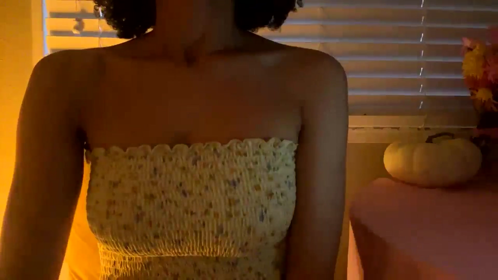 Gallery image thumbnail from Seductress's myfreecams stream on, 11/19/2024, 13:44 image 10 of 20