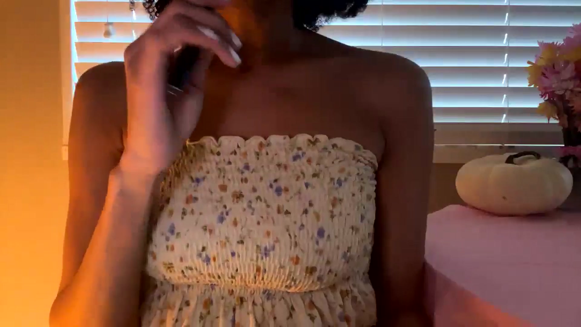 Gallery image thumbnail from Seductress's myfreecams stream on, 11/19/2024, 14:03 image 15 of 20