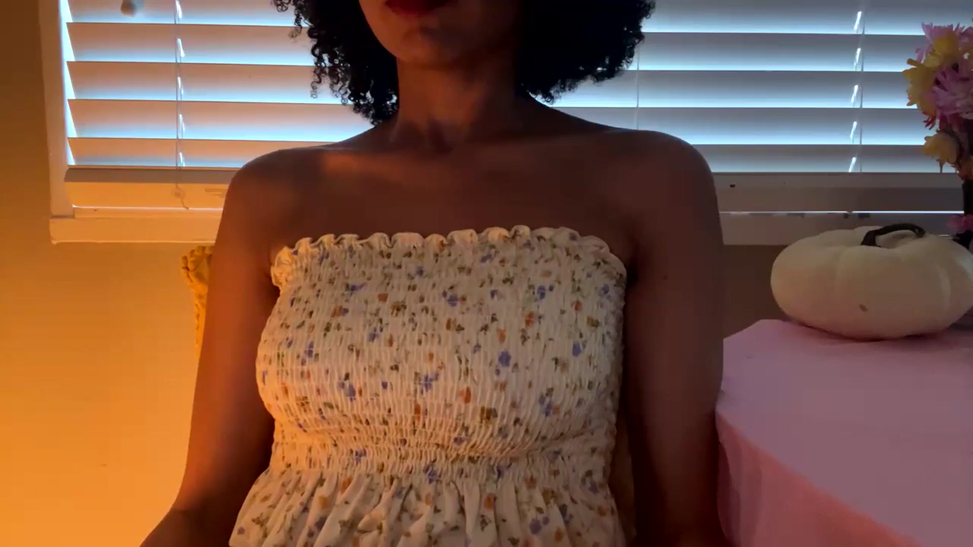 Gallery image thumbnail from Seductress's myfreecams stream on, 11/19/2024, 14:03 image 20 of 20