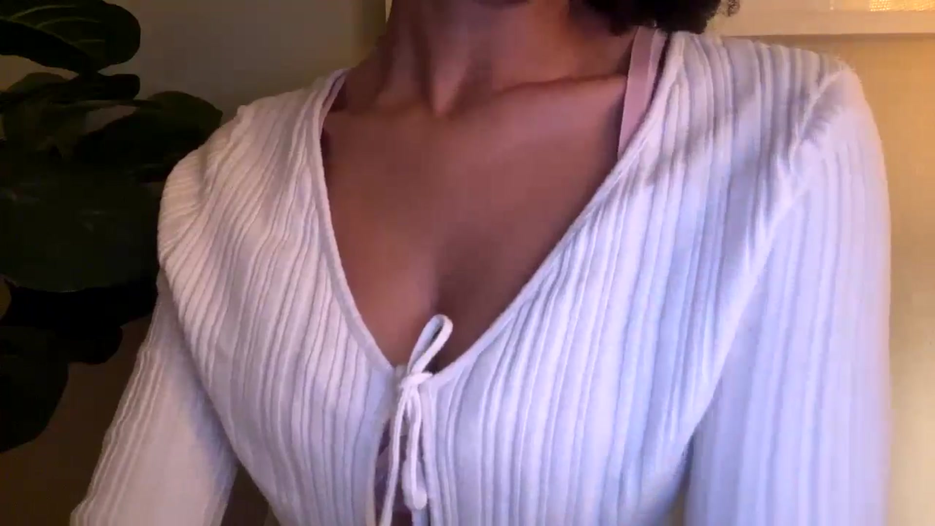 Gallery image thumbnail from Seductress's myfreecams stream on, 11/20/2024, 20:00 image 9 of 20