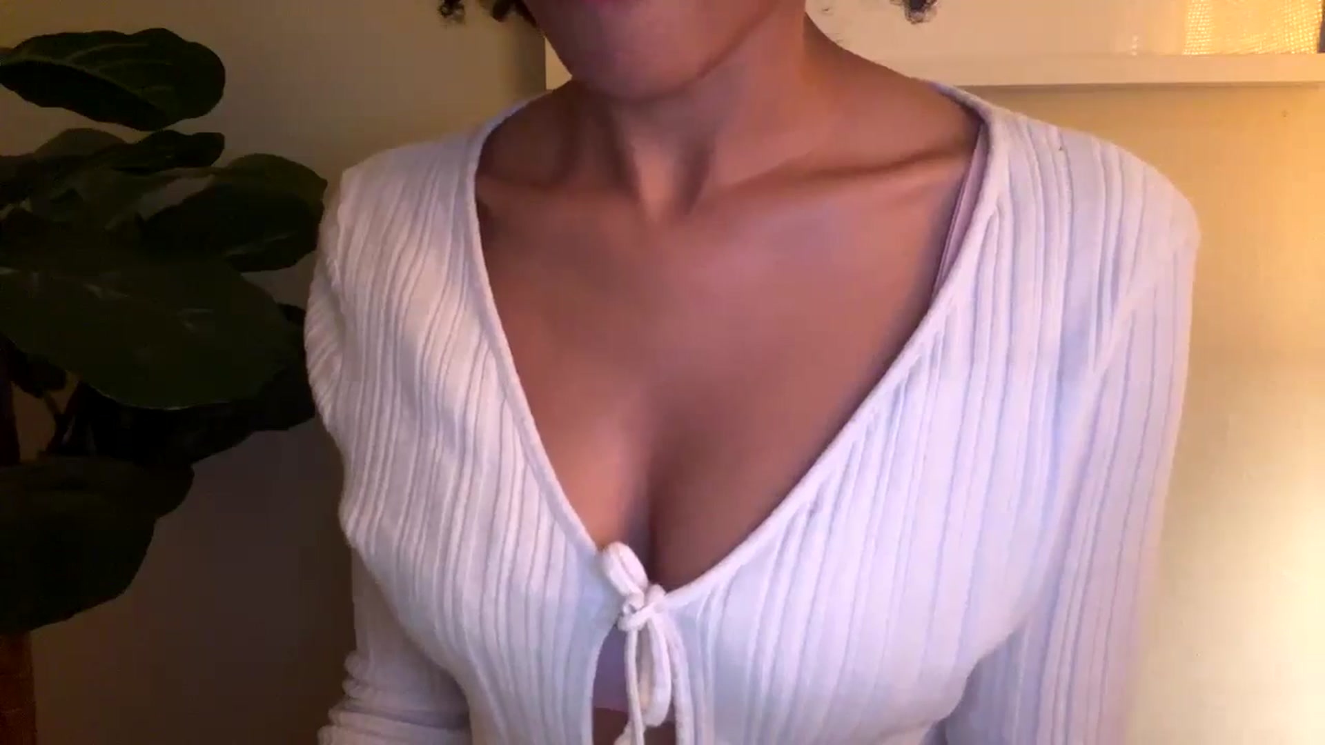 Gallery image thumbnail from Seductress's myfreecams stream on, 11/20/2024, 20:00 image 18 of 20