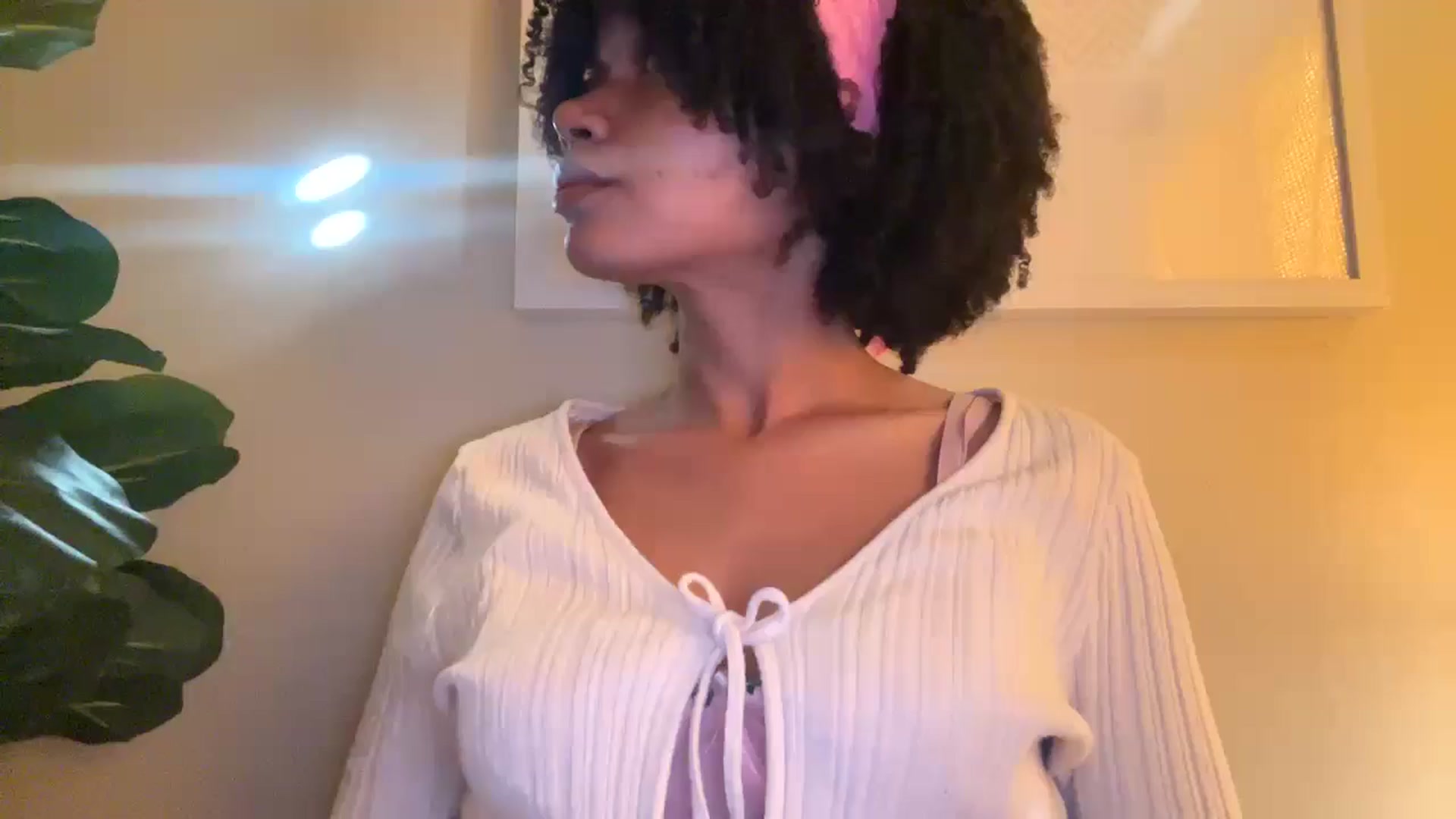 Gallery image thumbnail from Seductress's myfreecams stream on, 11/20/2024, 21:07 image 10 of 20