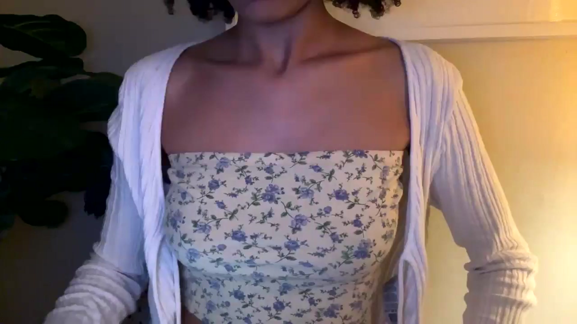 Gallery image thumbnail from Seductress's myfreecams stream on, 11/21/2024, 18:41 image 4 of 20
