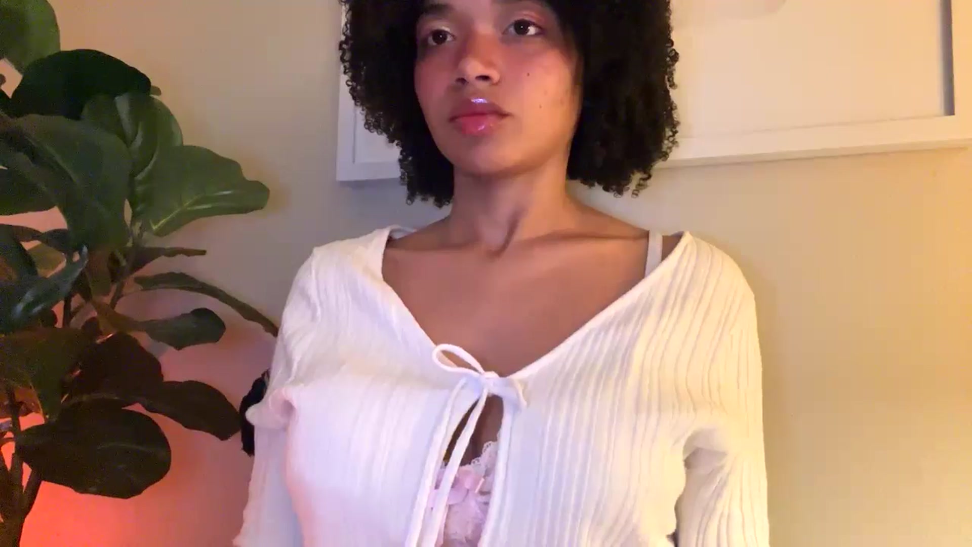 Gallery image thumbnail from Seductress's myfreecams stream on, 11/23/2024, 16:11 image 18 of 20