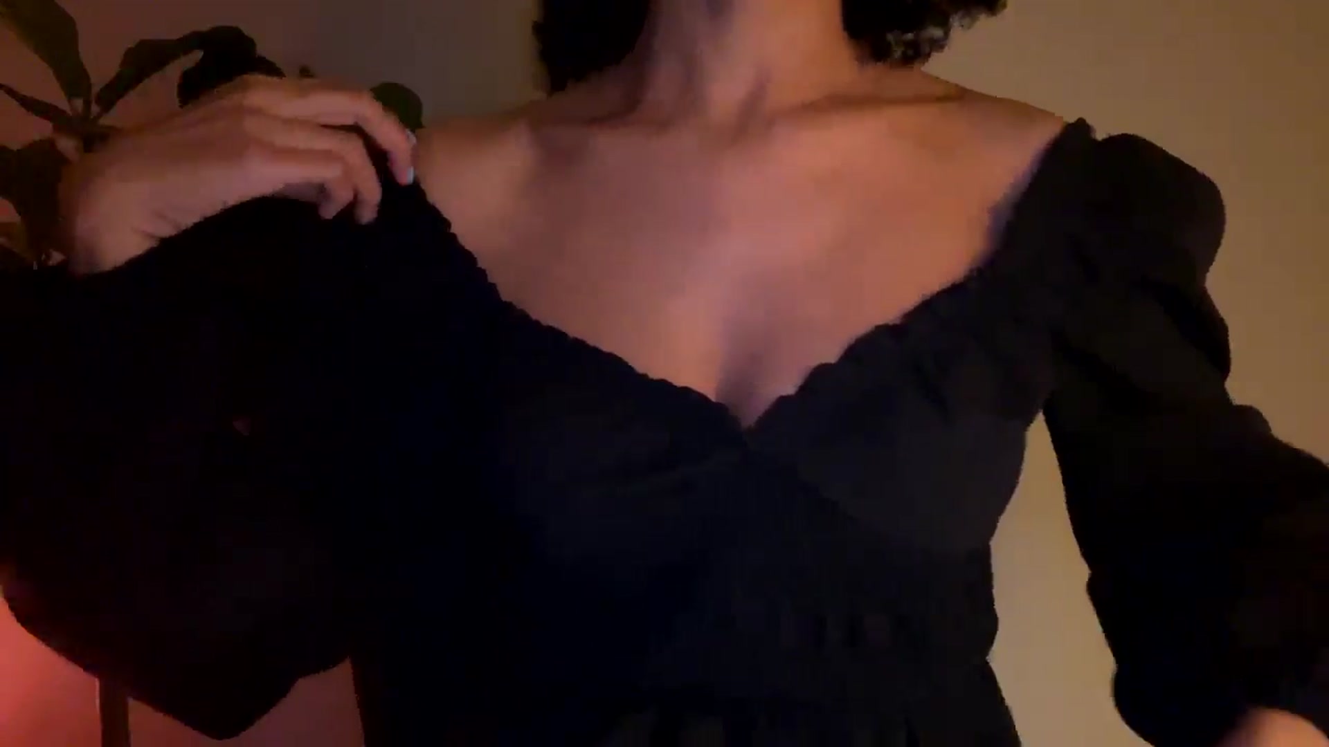 Gallery image thumbnail from Seductress's myfreecams stream on, 11/29/2024, 09:29 image 17 of 20