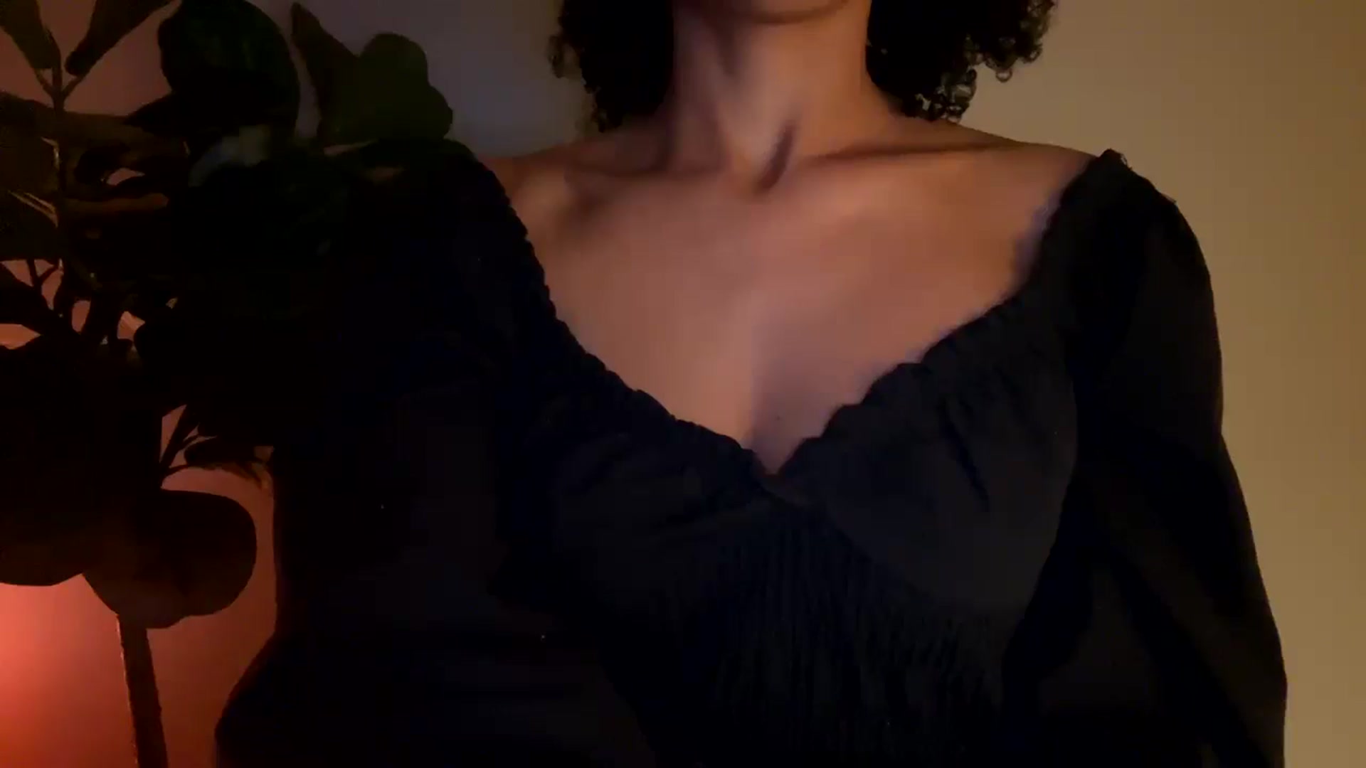 Gallery image thumbnail from Seductress's myfreecams stream on, 11/29/2024, 09:29 image 13 of 20