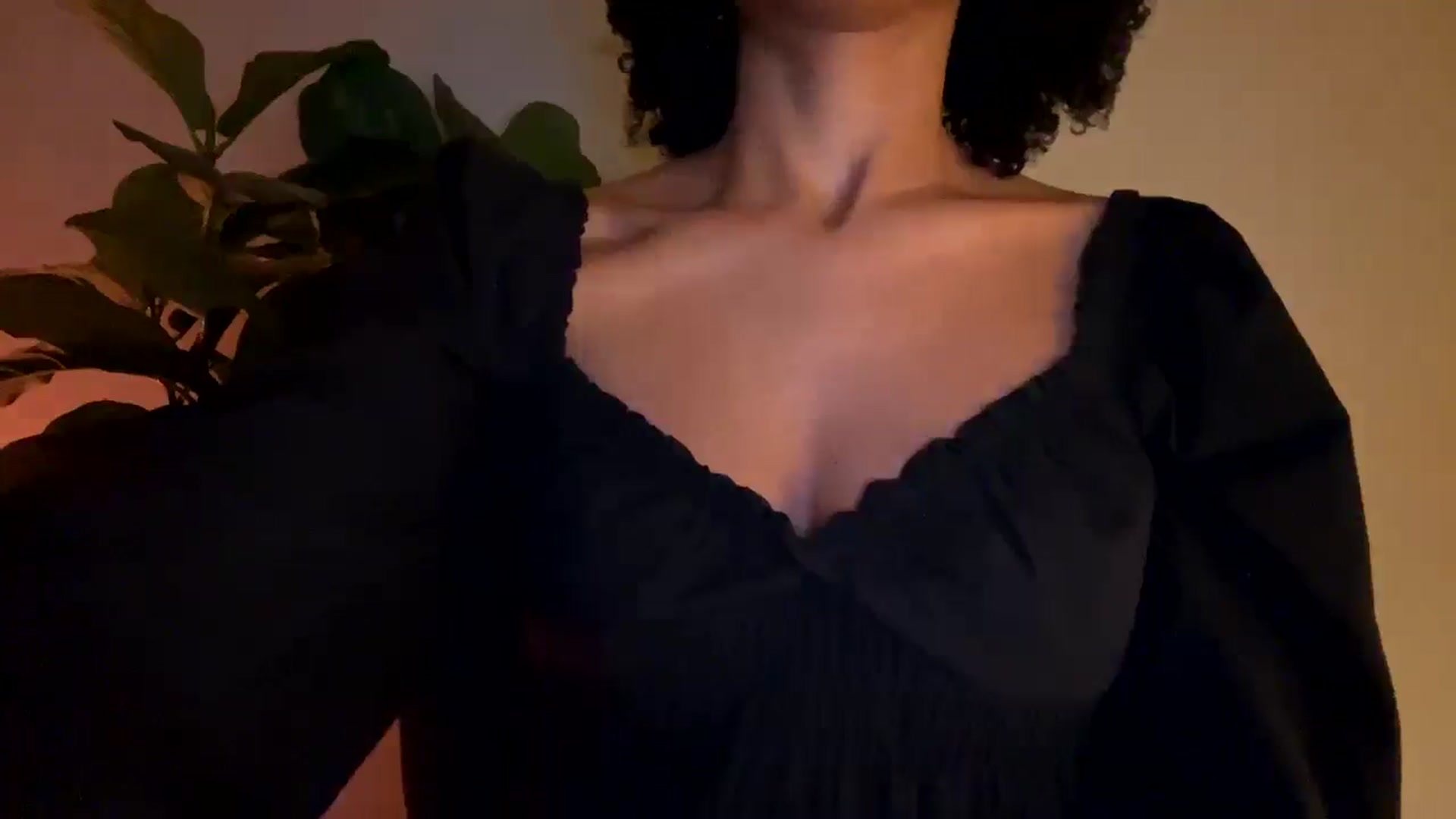 Gallery image thumbnail from Seductress's myfreecams stream on, 11/29/2024, 09:29 image 3 of 20