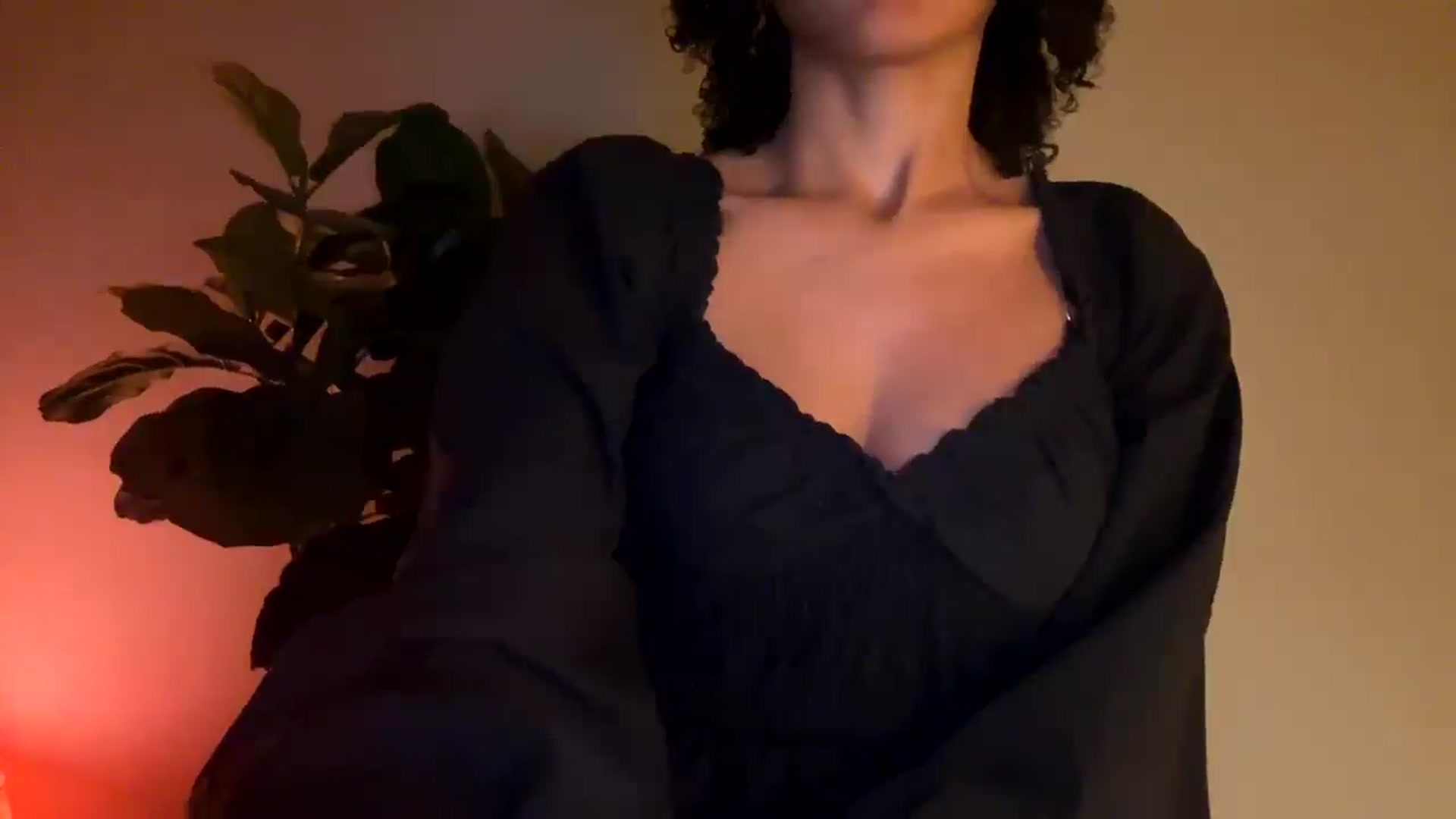 Gallery image thumbnail from Seductress's myfreecams stream on, 11/29/2024, 14:10 image 18 of 20