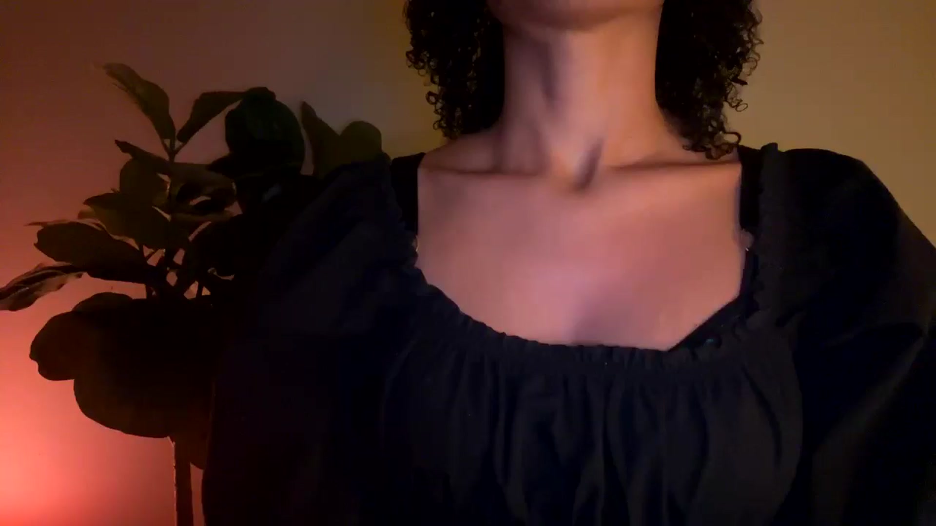 Gallery image thumbnail from Seductress's myfreecams stream on, 11/29/2024, 14:10 image 2 of 20