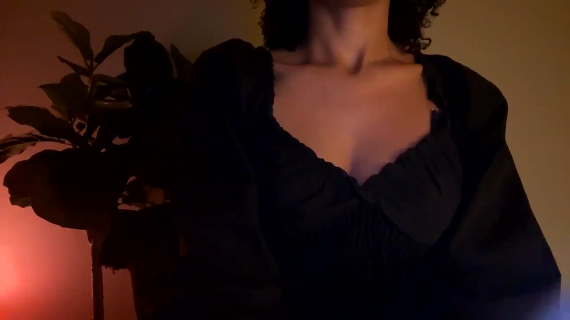 Gallery image thumbnail from Seductress's myfreecams stream on, 11/29/2024, 14:10 image 8 of 20