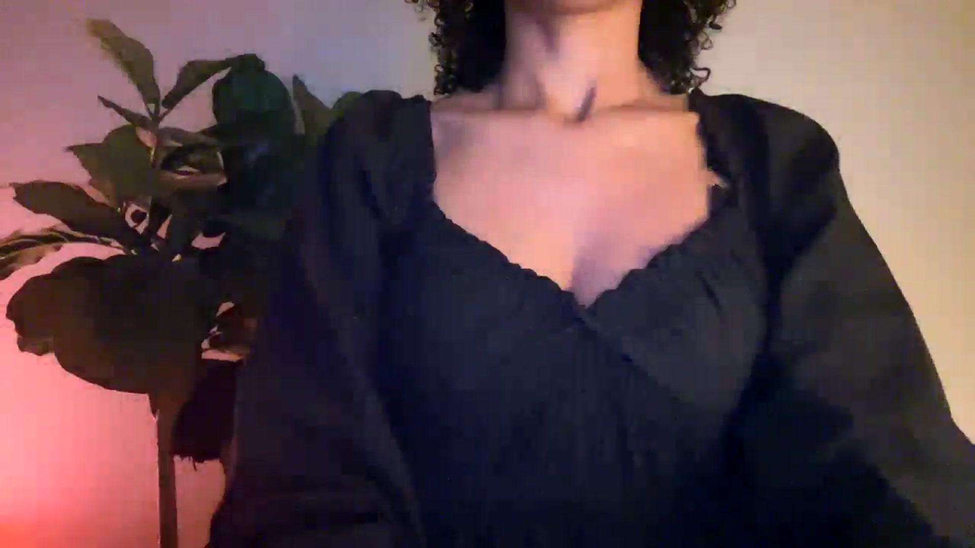 Gallery image thumbnail from Seductress's myfreecams stream on, 11/29/2024, 14:10 image 9 of 20